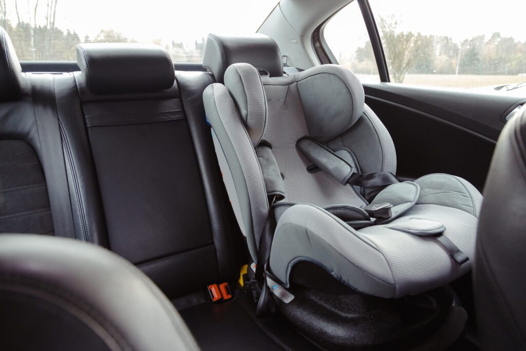 child car seat for safety in the rear passenger se 2022 11 23 21 44 40 utc